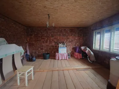 Casa si Teren Brad la drum european - foto 18