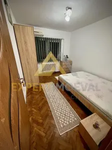 Apartament 2 camere, decomandat Aleea Dobrogei Bulevardul Republicii de inchiriat - foto 2