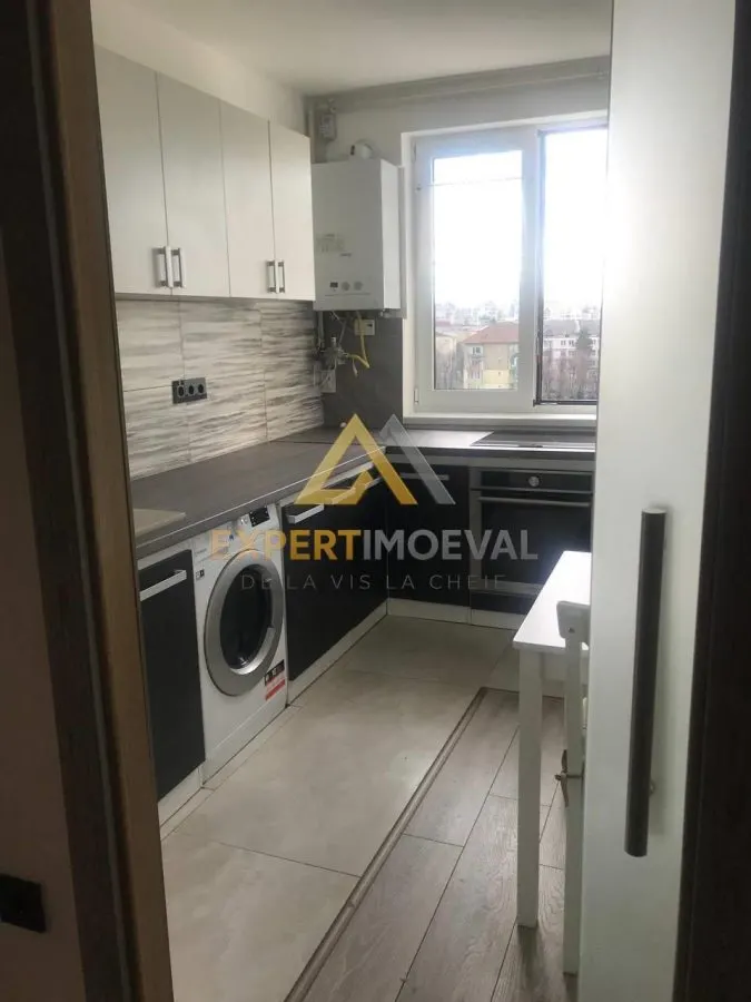 Apartament 2 camere  strada Victoriei de închiriat - foto 2
