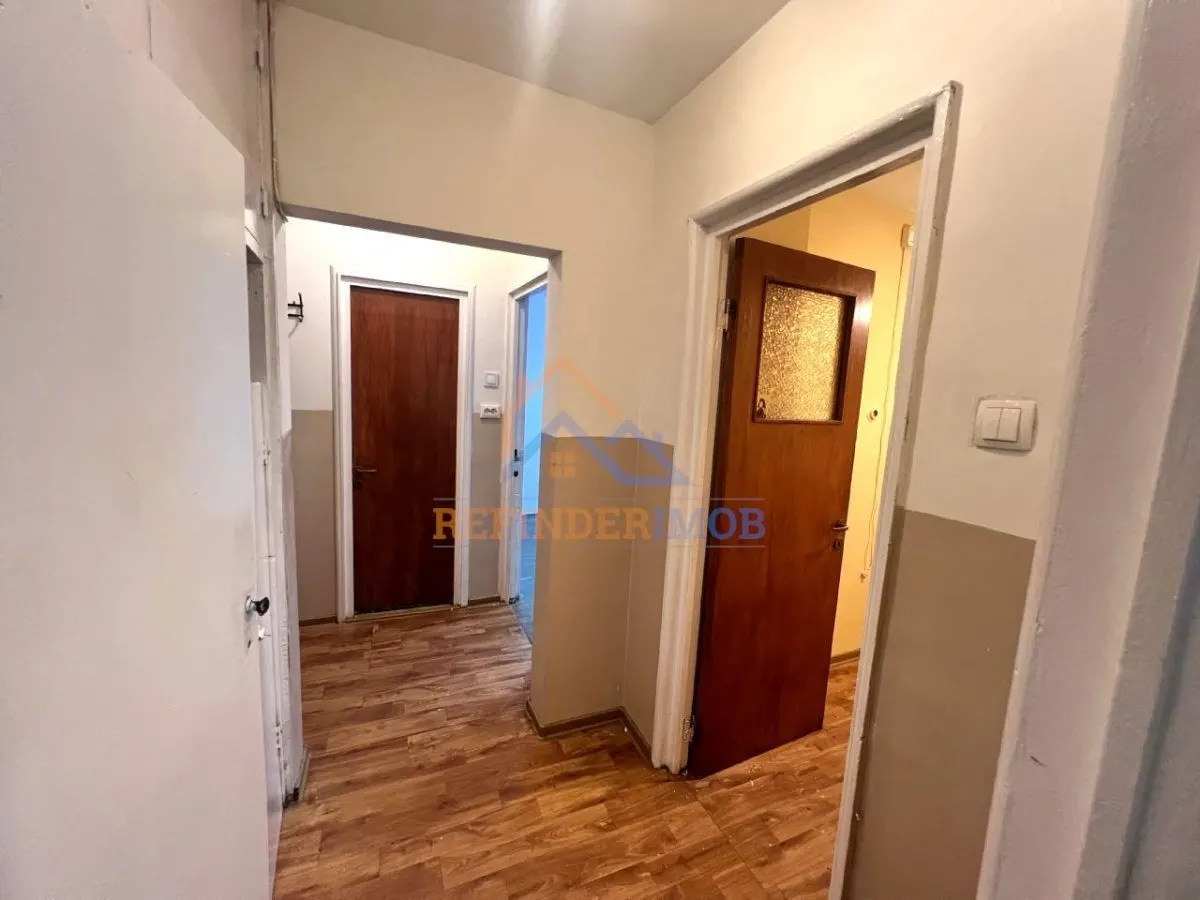 Vanzare apartament 2 camere Brancoveanu - Secuilor - foto 4