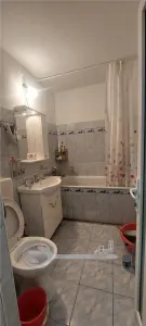 DOUA CAMERE DECOMANDAT BLOC 1988 ETAJ 2 DIN 8 ZIMBRU DACIA 59MP - foto 5