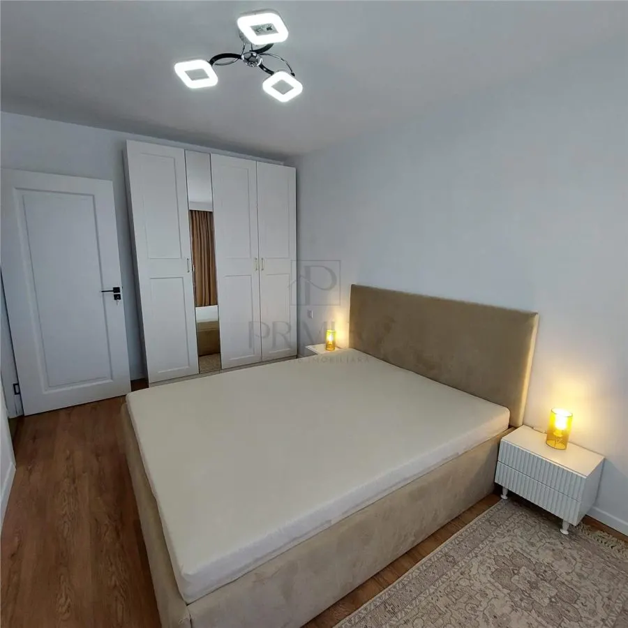 Apartament 3 camere | Central | 75 mp | Complet renovat | Totul nou | 2 Bai | Etaj 8 - foto 1