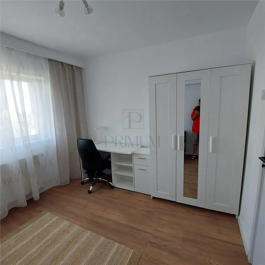 Apartament 3 camere | Central | 75 mp | Complet renovat | Totul nou | 2 Bai | Etaj 8 - foto 4