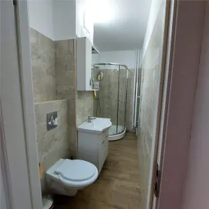 Apartament 3 camere | Central | 75 mp | Complet renovat | Totul nou | 2 Bai | Etaj 8 - foto 9