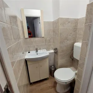 Apartament 3 camere | Central | 75 mp | Complet renovat | Totul nou | 2 Bai | Etaj 8 - foto 10