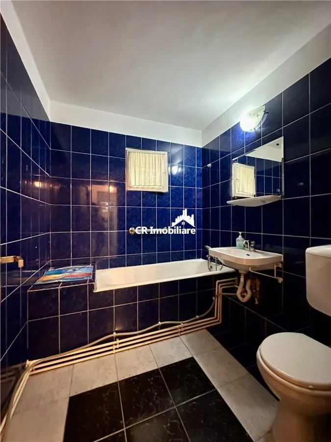 Apartament 4 camere Democratiei/ Centrala Proprie - foto 5
