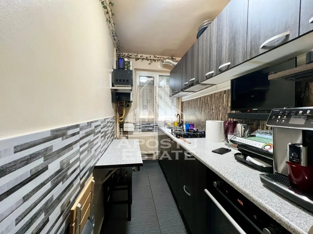 Apartament cu 2 camere de vanzare, etaj intermediar, zona Dacia - foto 12