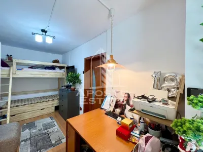 Apartament cu 2 camere de vanzare, etaj intermediar, zona Dacia - foto 5