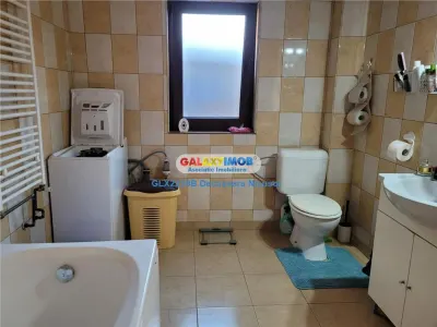 Casa, Str. Rachitei , 4 dormitoare si 1 living, 700 euro - foto 17