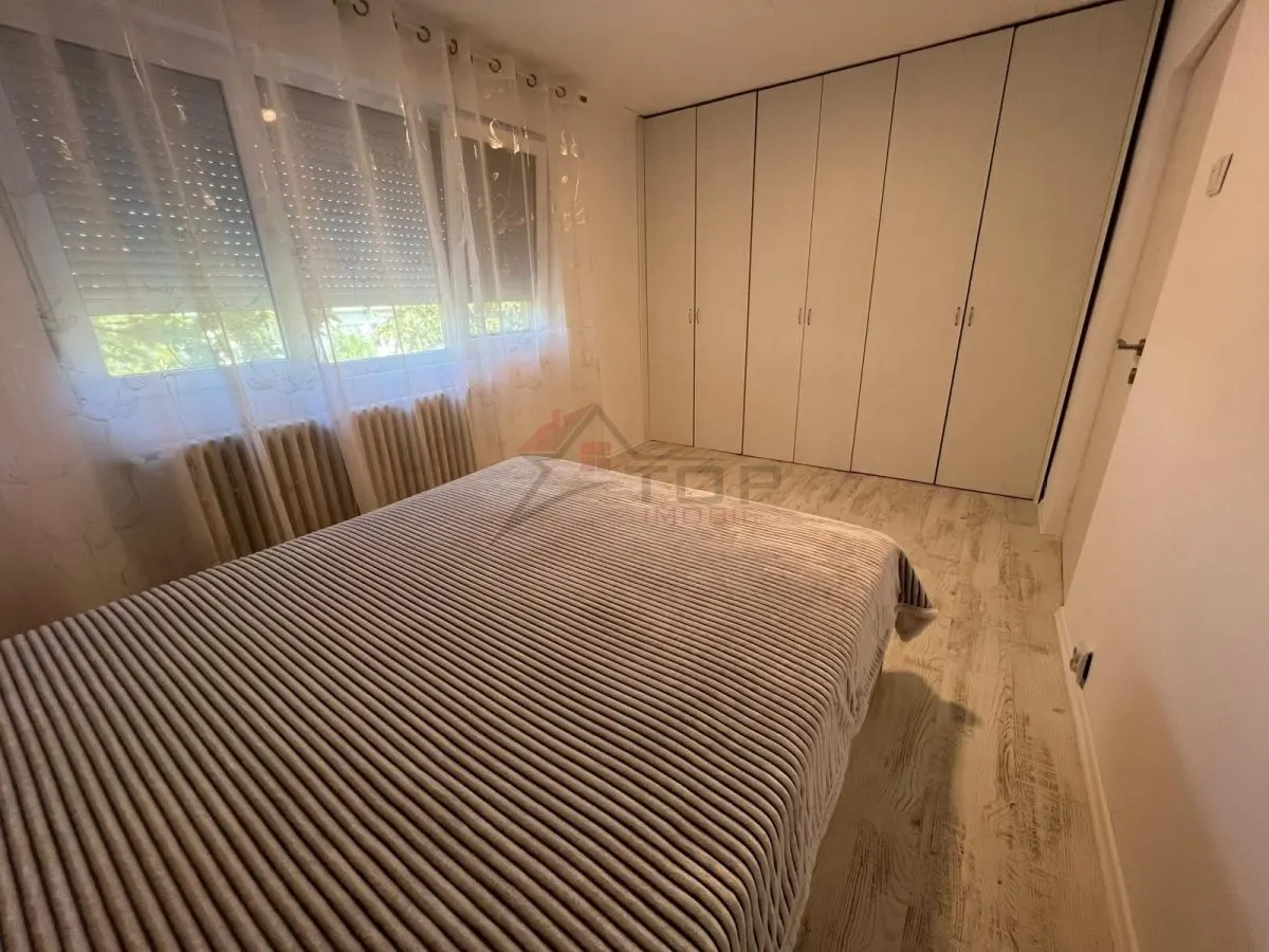 Vanzare apartament 2 camere Podu Ros - renovat complet - foto 2