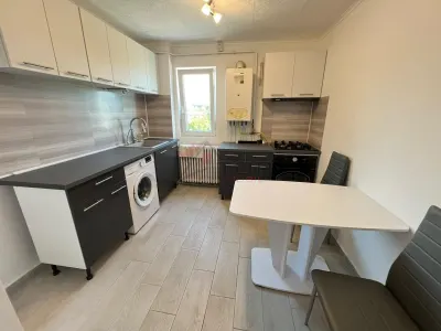 Vanzare apartament 2 camere Podu Ros - renovat complet - foto 6
