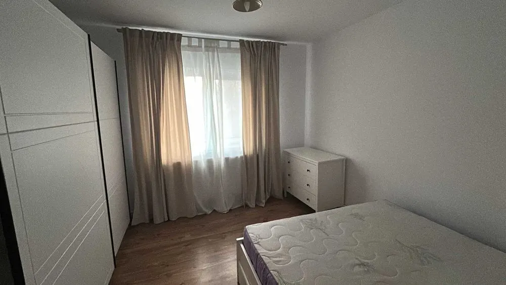 Apartament 3 camere, 76 mp, Gara – Arcu, complet renovat - foto 1