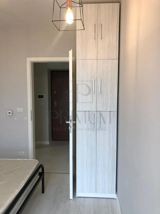 SOARELUI - APARTAMENT 1 CAMERA - mobilat, utilat, decomandat - foto 5