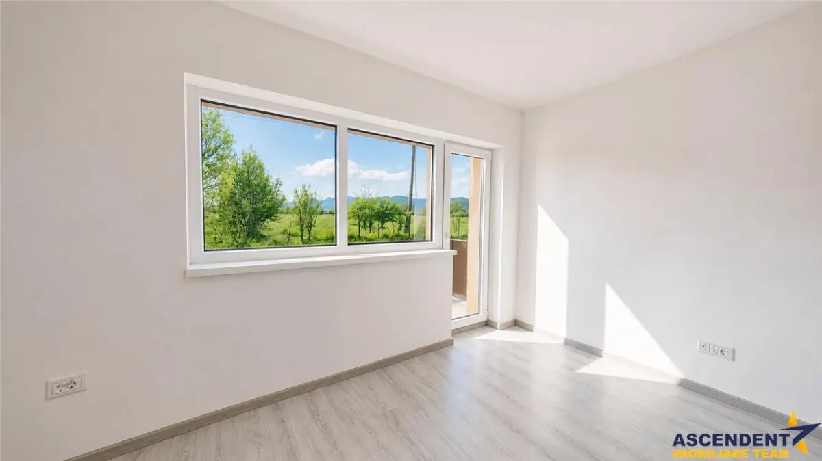 Rezidenta simpla,eleganta,terasa insorita, priveliste,confort termic,parcare, Sanpetru,Brasov - foto 1
