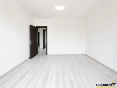 Rezidenta simpla,eleganta,terasa insorita, priveliste,confort termic,parcare, Sanpetru,Brasov - foto 12