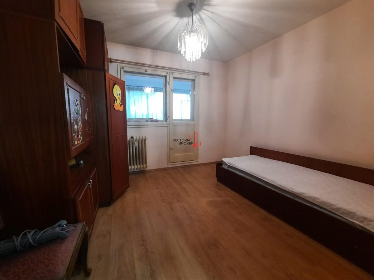 4 camere Piata Iancului, etaj intermediar,an 1978 - foto 16