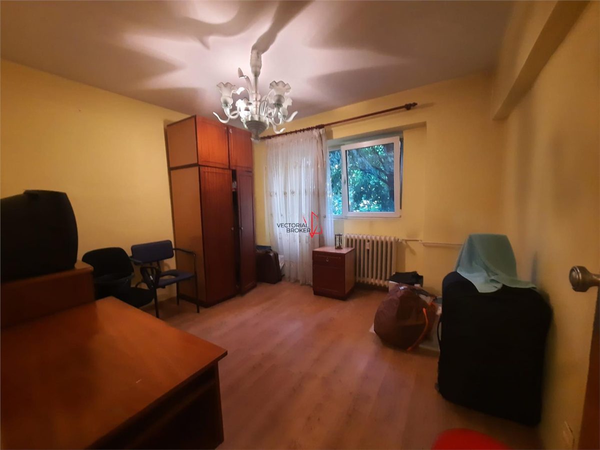 4 camere Piata Iancului, etaj intermediar,an 1978 - foto 25