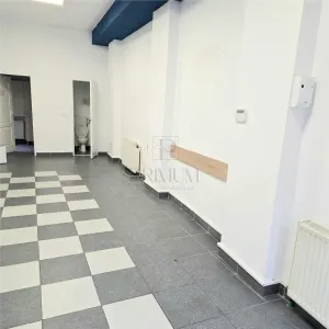 Spatiu comercial cu vitrina mare - Ultracentral - foto 4