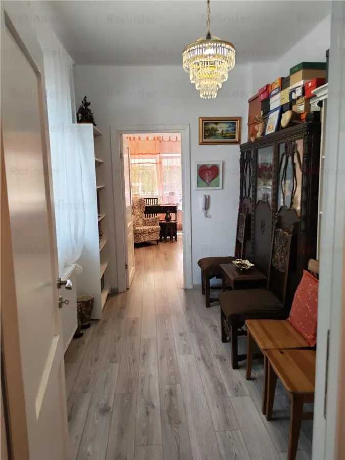 Vânzare apartament 3 camere | Foisorul de Foc | bloc 1942 fara risc si urgenta | refăcut | etaj 1/ P+1E+Pod | 70mp utili | stradal | renovat | liber | - foto 15