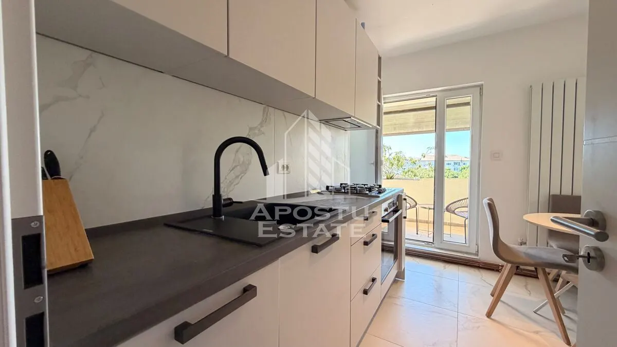 Apartament cu 2 camere in zona Mircea cel Batran - Cetatii - foto 5