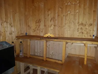 CASA CU ETAJ IN ORAS - foto 8