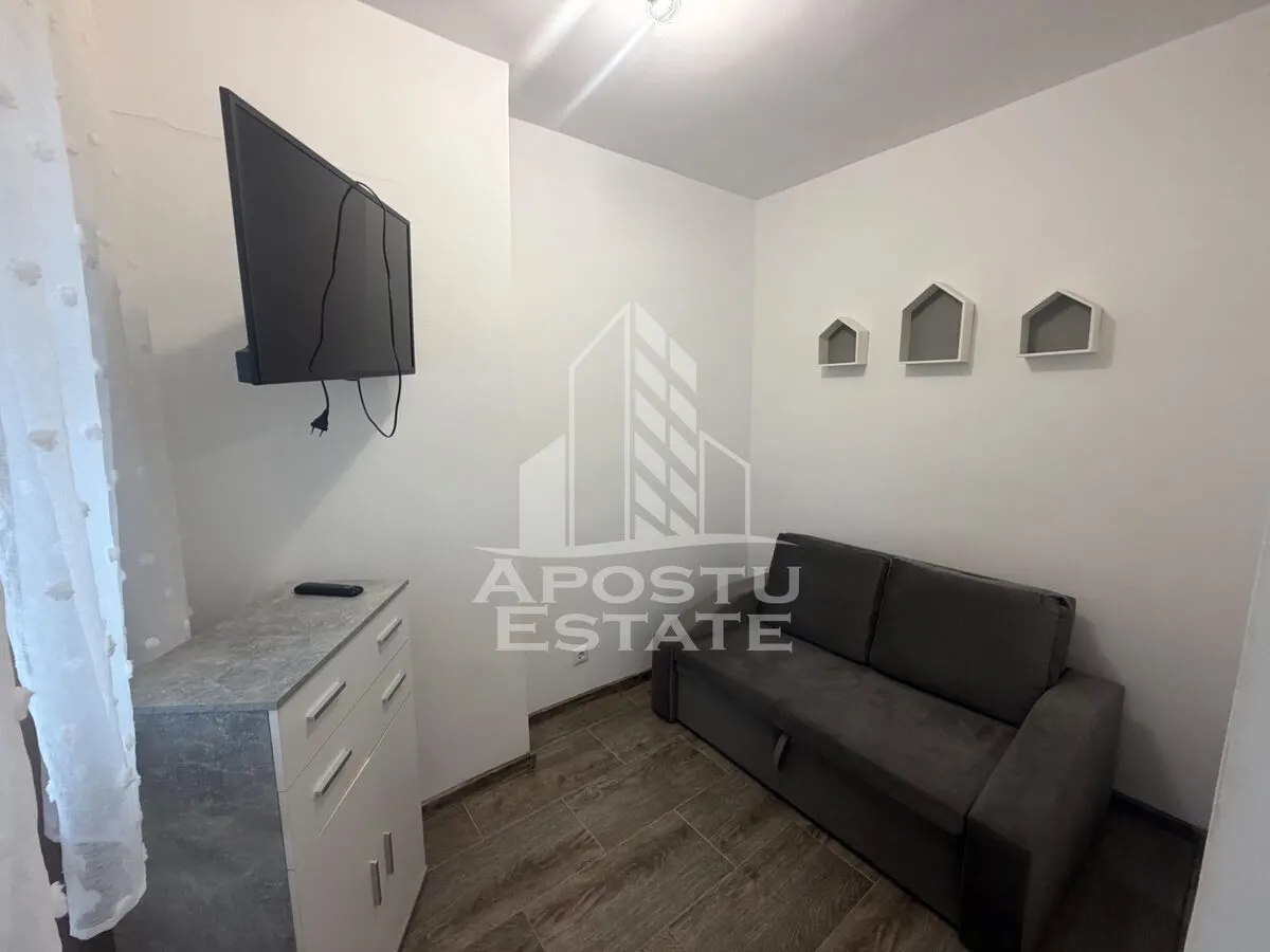 Garsoniera de vanzare, renovata , Zona Lipovei - foto 1