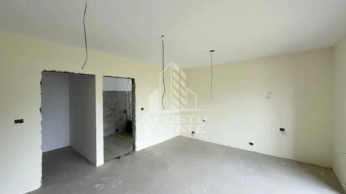 Casa individuala de vanzare cu 5 camere in Dumbravita - foto 6