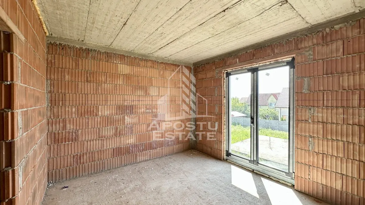 Jumatate de duplex cu 4 camere de vanzare in Giroc - foto 1
