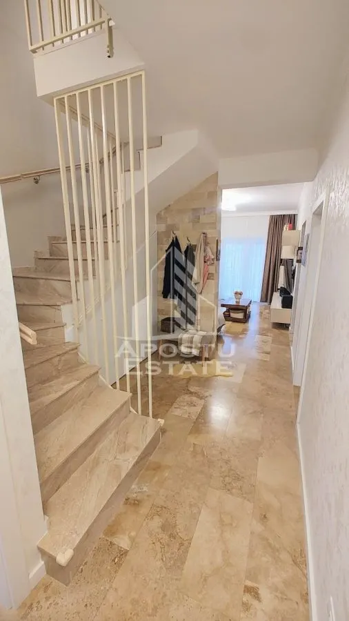 Casa individuala, 5 camere , 3 bai,2 balcoane ,acces auto, Braytim - foto 8
