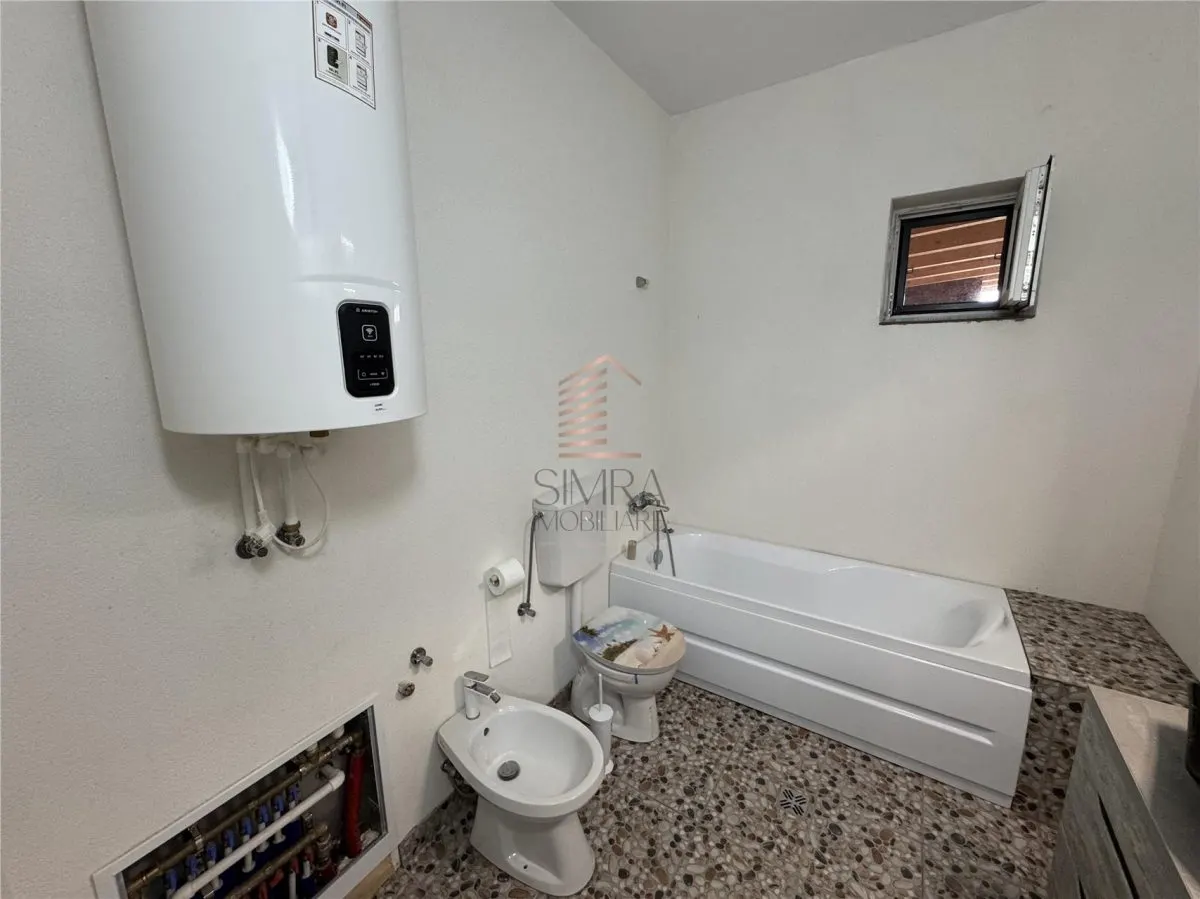 Casa 4 camere + 8418 mp de teren - foto 8