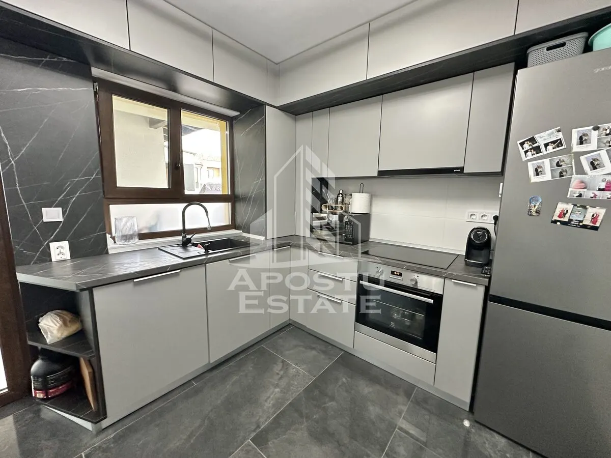 Duplex de inchiriat cu 3 camere si 2 bai complet mobilat in Giroc. - foto 5