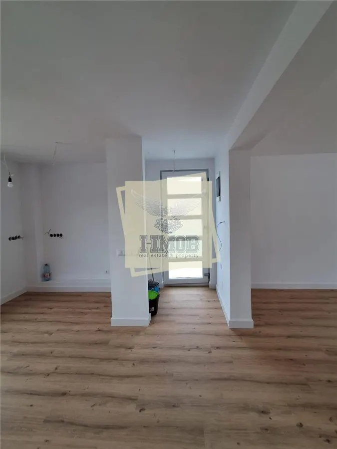 Casa cu 3 camere 2 bai si terasa in Cisnadie - foto 13