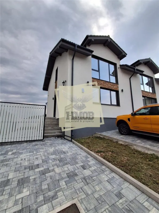 Casa cu 3 camere 2 bai si terasa in Cisnadie - foto 3