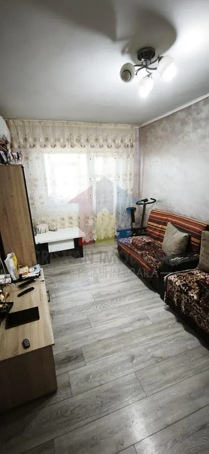 Garsoniera confort 1, Moderna, etaj 3, Vidin - foto 2