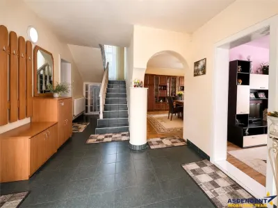 Casa spatioasa+ Spatiu Comercial 50 mp+ garaj +teren 1.000 mp, Galaoaia, Mures - foto 12