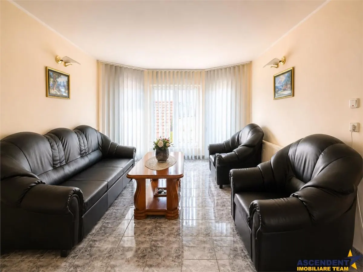 Casa spatioasa+ Spatiu Comercial 50 mp+ garaj +teren 1.000 mp, Galaoaia, Mures - foto 6