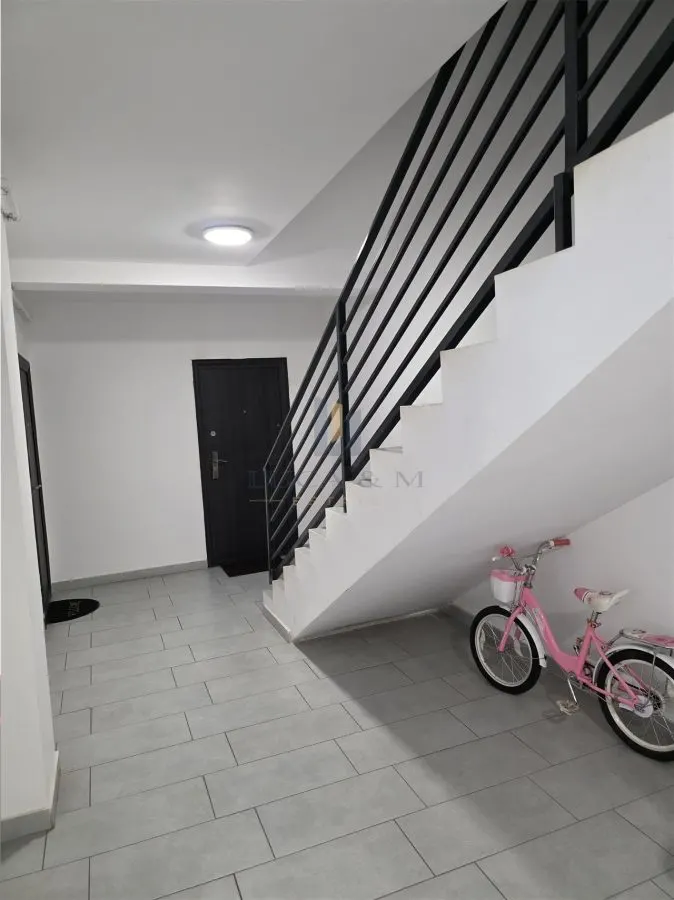 Apartament 3 camere , Padurea Verde â€“ Ghiroda , 75 mp - foto 8