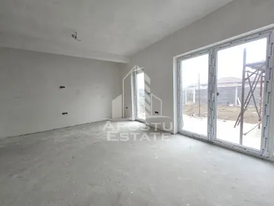 Jumatate de duplex de vanzare, Parter + Etaj, 5 camere si 2 bai, Sag - foto 2