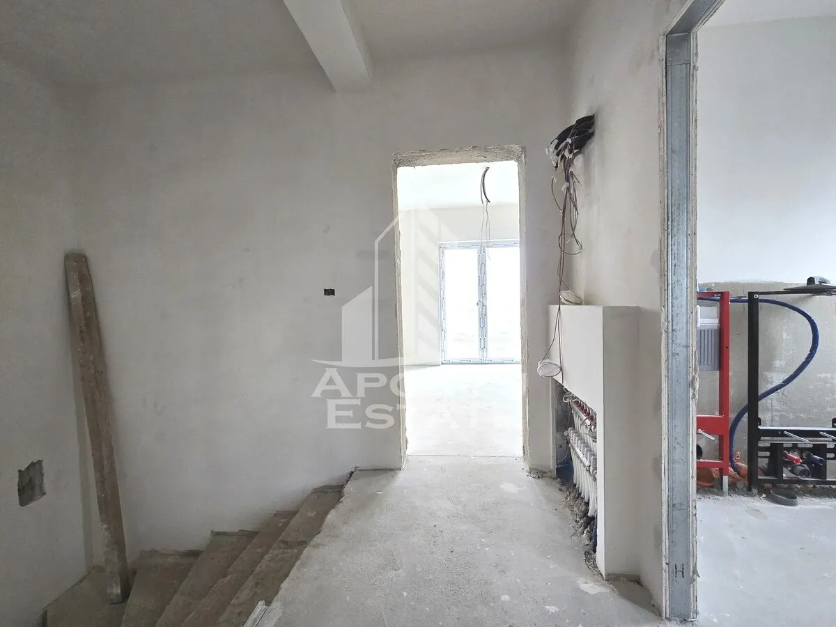 Jumatate de duplex de vanzare, Parter + Etaj, 5 camere si 2 bai, Sag - foto 19