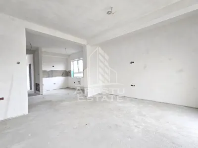 Jumatate de duplex de vanzare, Parter + Etaj, 5 camere si 2 bai, Sag - foto 3