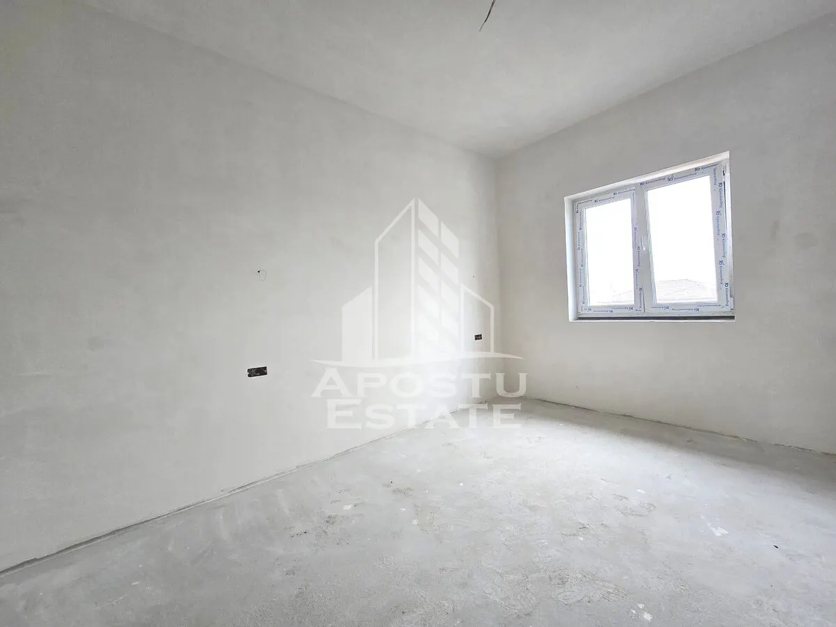 Jumatate de duplex de vanzare, Parter + Etaj, 5 camere si 2 bai, Sag - foto 5