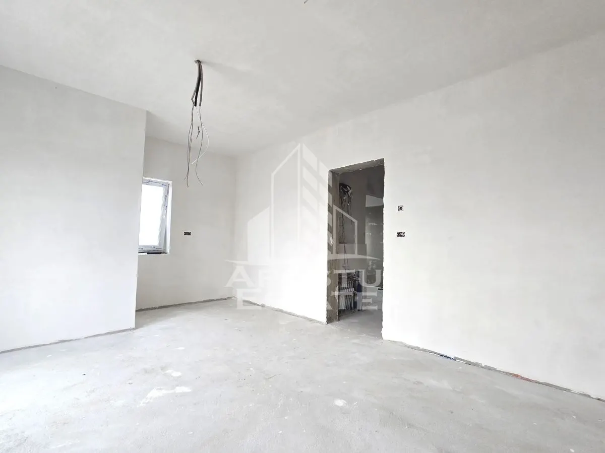 Jumatate de duplex de vanzare, Parter + Etaj, 5 camere si 2 bai, Sag - foto 10