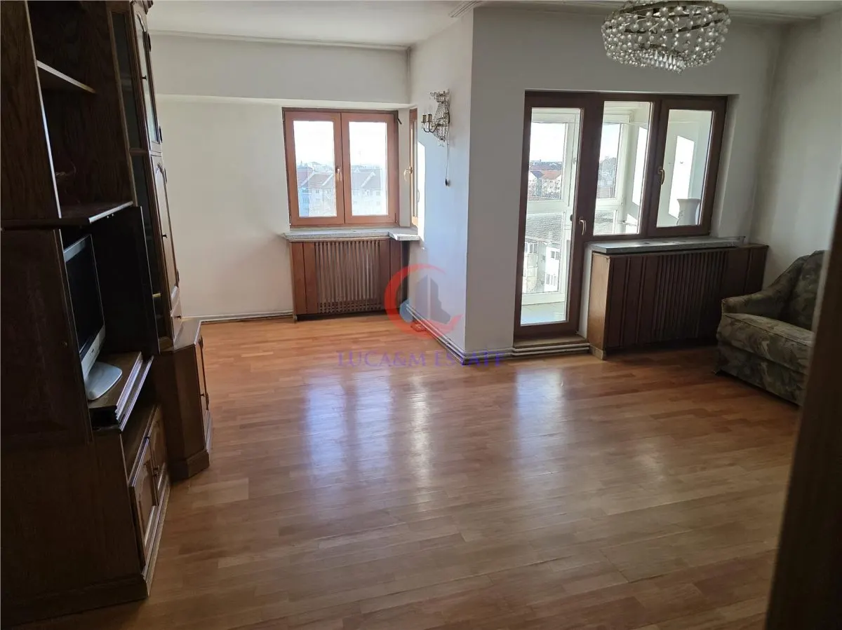 Apartament 4 camere , Zona Modern ,Bd. Simion Barnutiu ,Badea Cartan. - foto 3