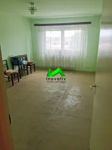 Apartament de vanzare 2 camere decomandat  pivnita  Sibiu Vasile Aaron - Sibiu