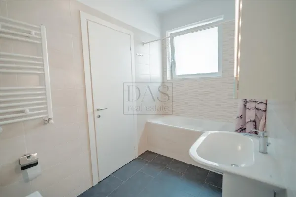 Apartament 4 camere București - poza 17