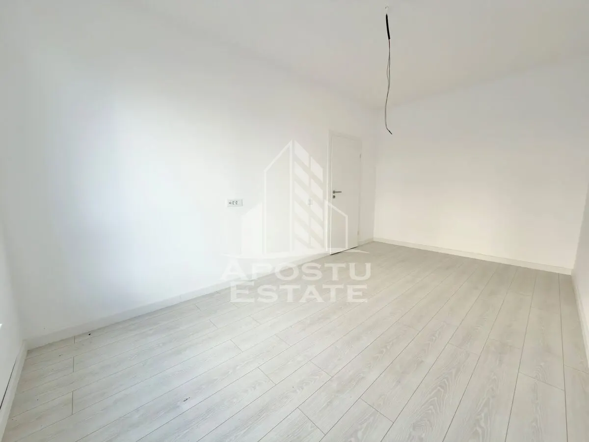 Apartament cu 2 camere 54 mp utili la parter finalizat la asfalt Giroc - foto 9