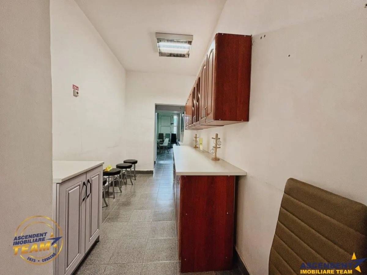 Spatiu comercial Sfantu Gheorghe, 395 mp, vizibilitate apreciabila, zona Garii - foto 4