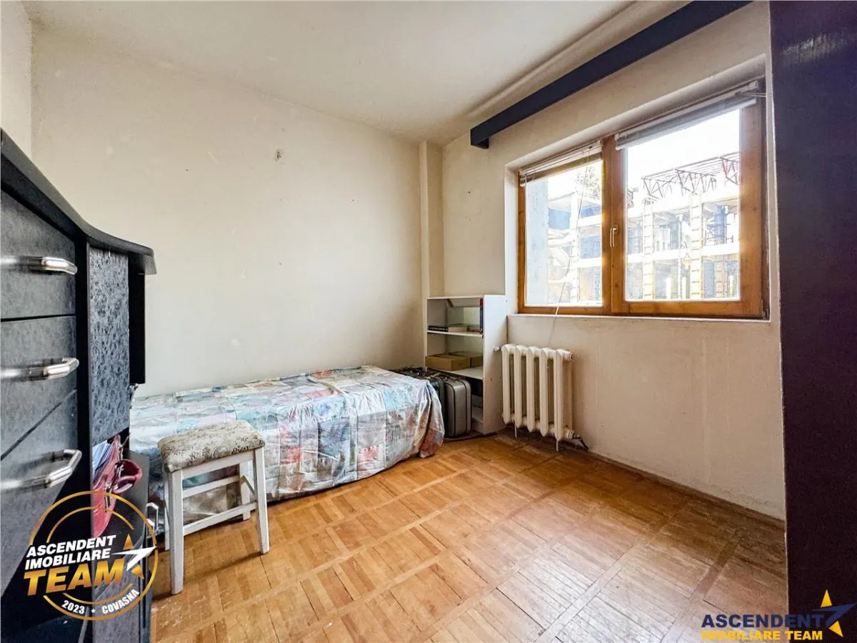 3D! Apartament 4 camere spatios, luminos,cu garaj,Ultracentral,Covasna - foto 11