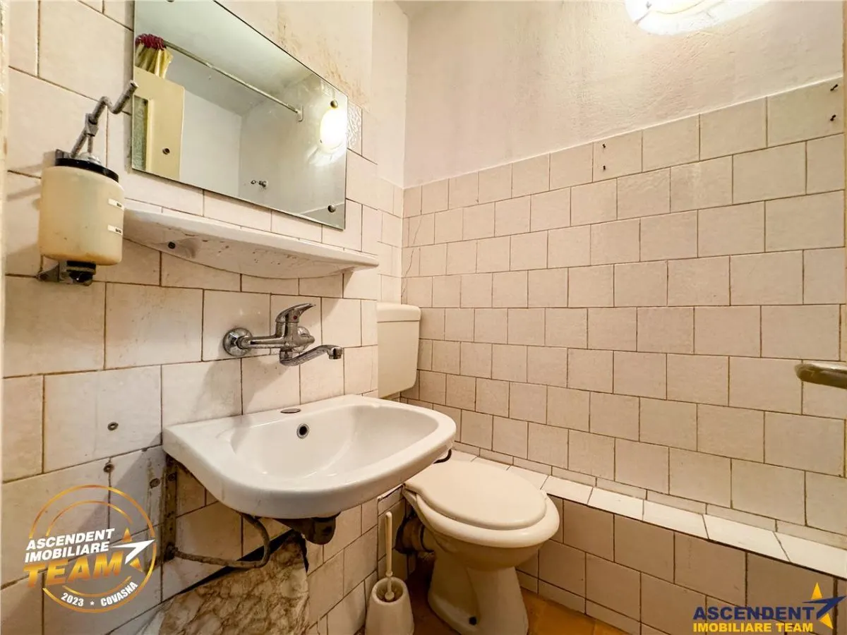 3D! Apartament 4 camere spatios, luminos,cu garaj,Ultracentral,Covasna - foto 12