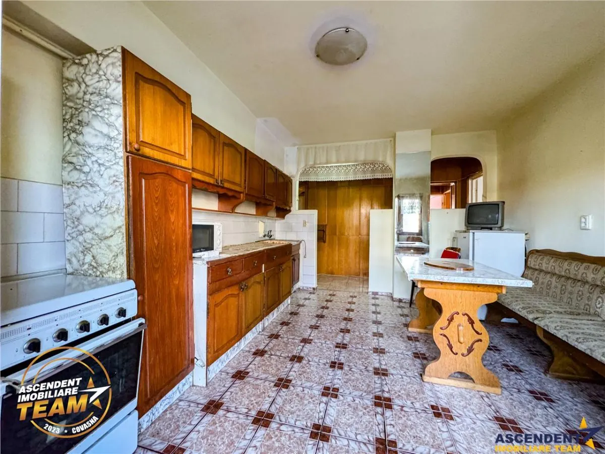 3D! Apartament 4 camere spatios, luminos,cu garaj,Ultracentral,Covasna - foto 10